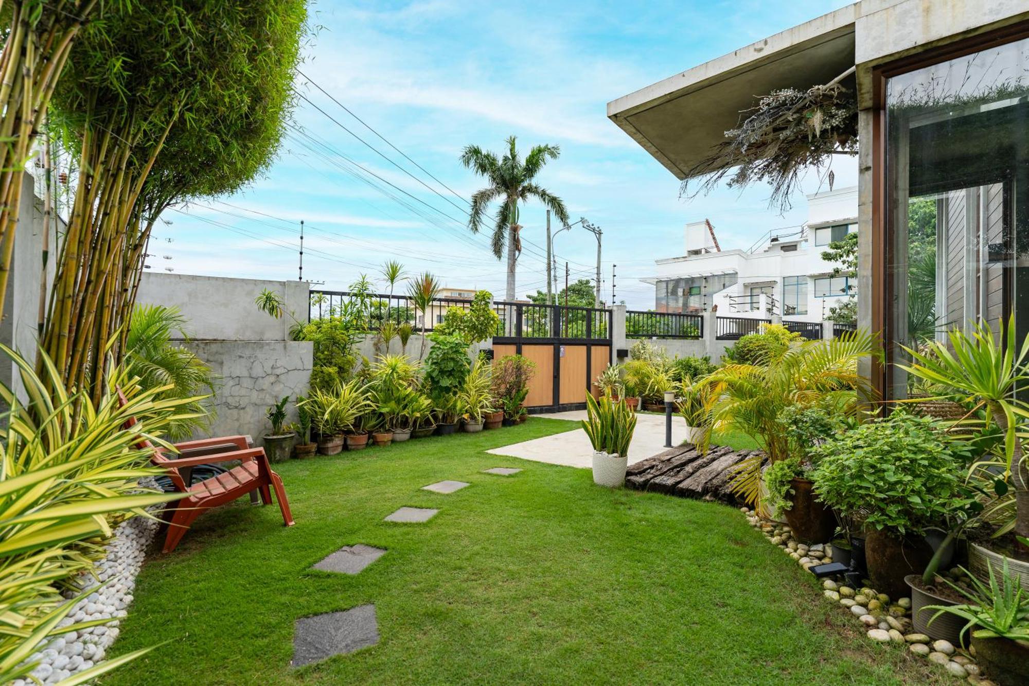 Isla Villa 1 Amazing Waterfall Pool House Near Beach, Bars & Restaurants Lapu-Lapu City Esterno foto