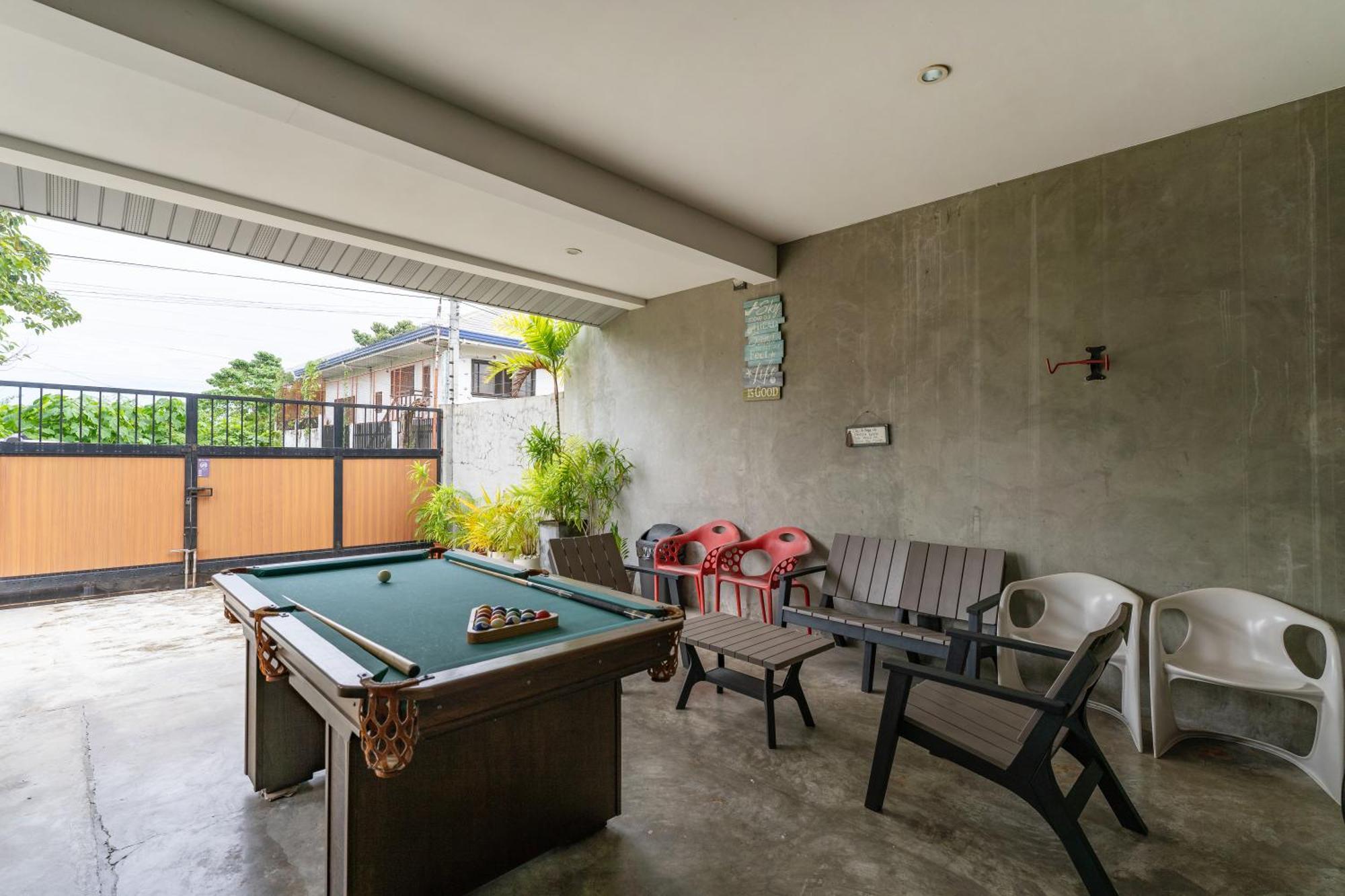 Isla Villa 1 Amazing Waterfall Pool House Near Beach, Bars & Restaurants Lapu-Lapu City Esterno foto